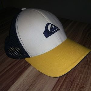Quicksilver flexfit baseball cap